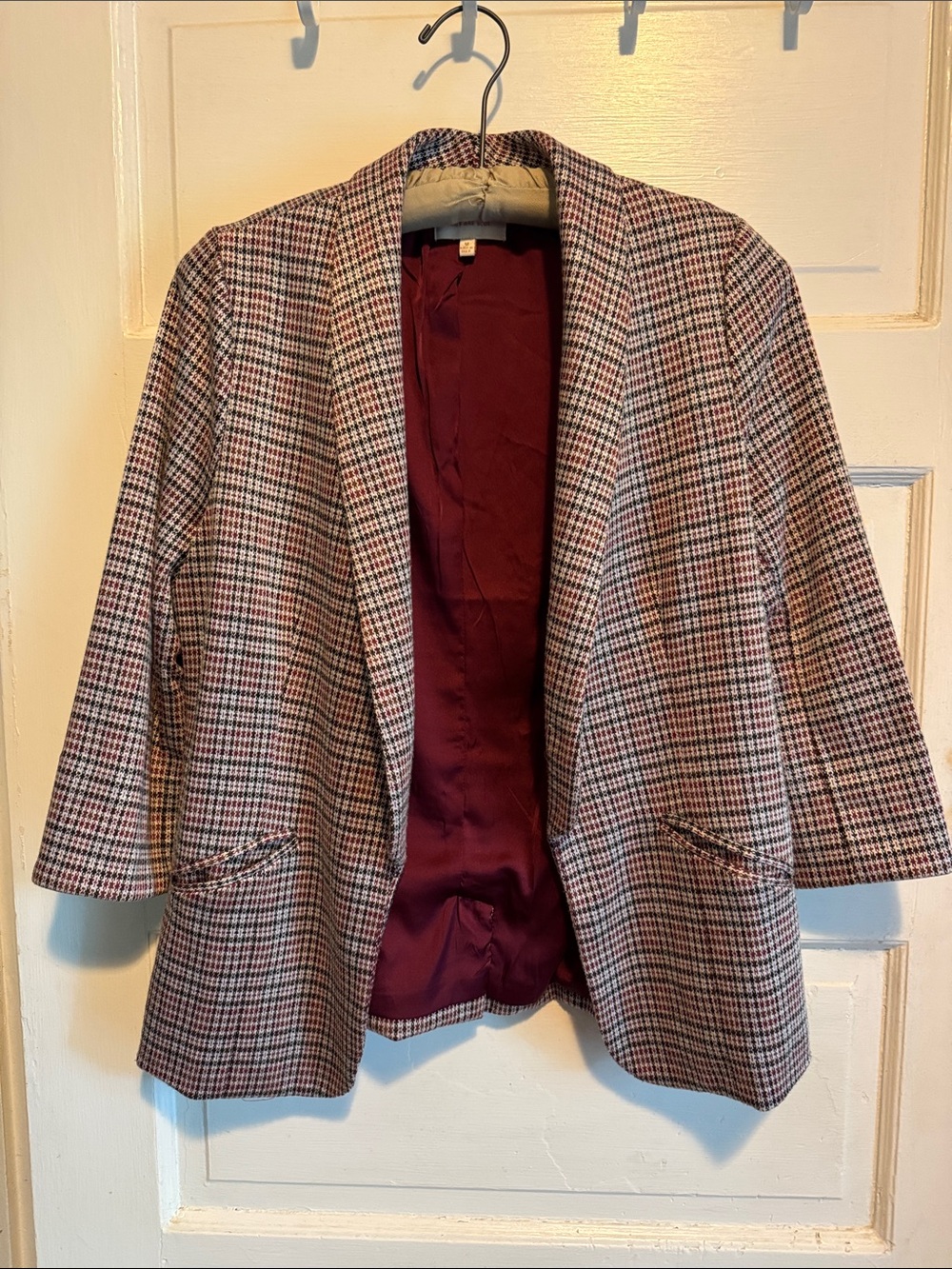 Houndstooth Relaxed Blazer with Burgundy, Black and Cream Colors
